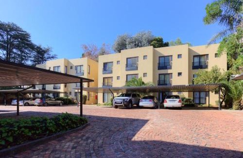 Sandown Apartamento | The Apartment On Katherine Street In Central Sandton