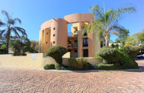 Sandown Apartamento | The Apartment On Katherine Street In Central Sandton