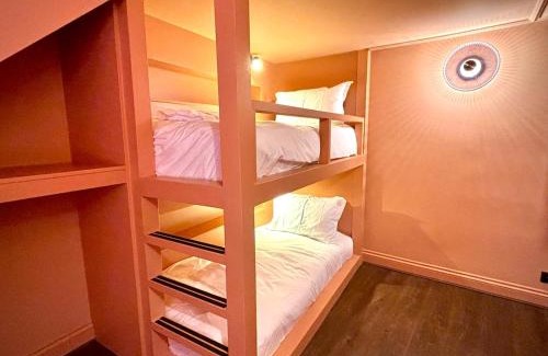Poole Apartamento | The Apartment - Perfect Location on Poole Quay - Beatiful Roof Terrace - Free Parking