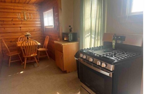 Weirton Apartamento | The Apartment