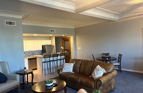 Eastland Apartamento | The Arlington Apartment
