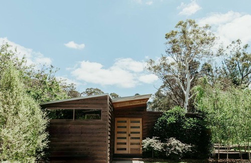 Woodlands Cabaña | The Artemis Cottage - Romantic Couples Retreat