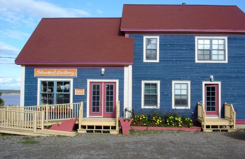 Hopewell Cape Casa | The Artisan Suites
