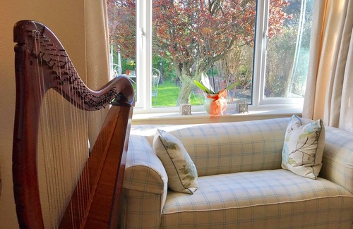 Baldoyle Cama Y Desayuno | El histórico B&B The Artist Residence Dublin, una cabaña junto al mar en la ciudad de Dublín