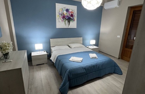 Acireale Casa | The Artists
