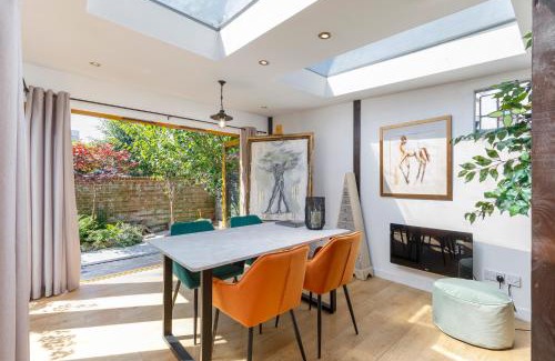 Hove Apartamento | The Artists Studio - With Unique Japanese Garden