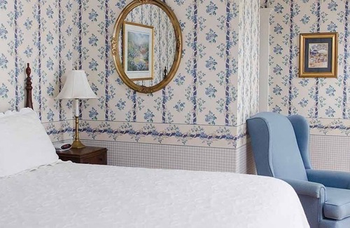 Edgartown Hotel | The Ashley Inn