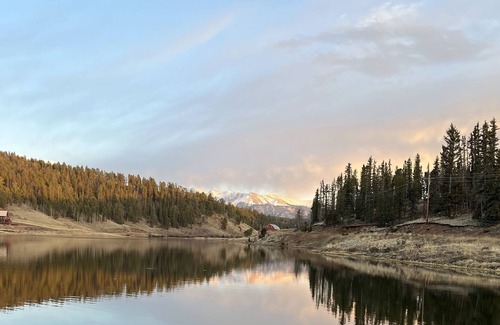 Spring Valley Casa | The Aspen Ridge Cabin