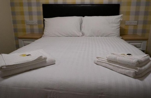 Birmingham Hotel | The Aston Inn