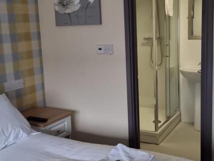 Birmingham Hotel | The Aston Inn