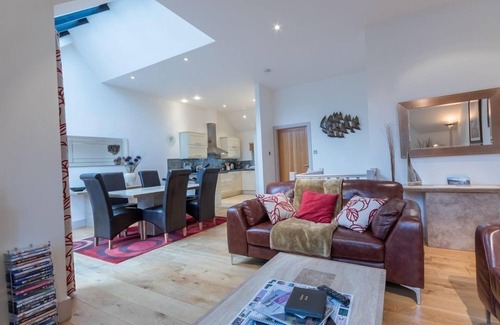 Kenmore Cabaña | Mains of Taymouth, Kenmore ~ 4 * The Atrium - capacidad para 6 personas en 3 habitaciones