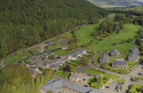 Kenmore Cabaña | Mains of Taymouth, Kenmore ~ 4 * The Atrium - capacidad para 6 personas en 3 habitaciones