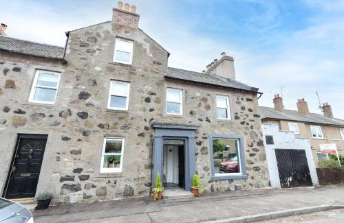 Stanley Casa | The Auld Sweetie Shop