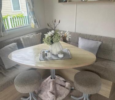 Gronant Complejo | The Aurora van at Presthaven sands holiday park and beach resort in North Wales- 8 berth