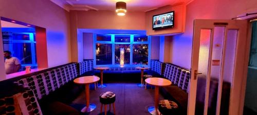 Blackpool Town Center Hotel | The Avari Beach Hotel
