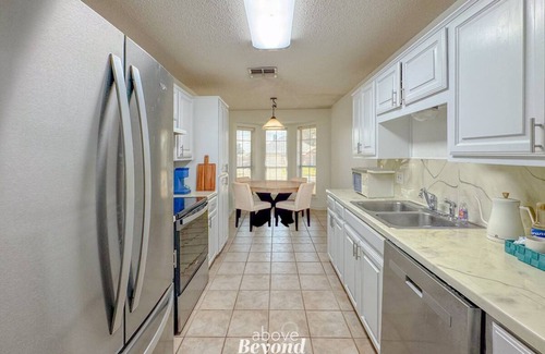 Wichita Falls Casa | The Aviator | 4 Bed, 2 Bath