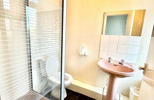 Blackpool Town Center Hotel | The AVON Hotel