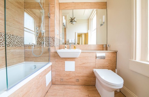 Bath Casa | The Ayrlington
