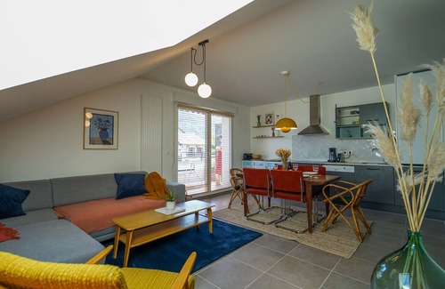 Doussard Condominio | The Azalea, beautiful quiet apartment for 4 people!