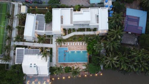 Kampot Complejo | The B Resort