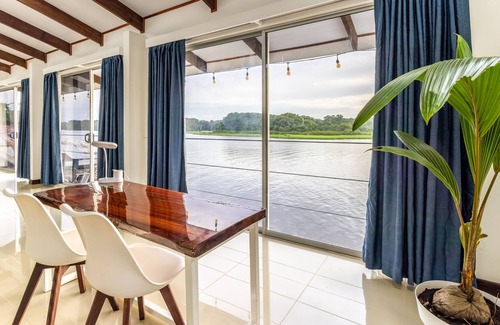 Tortuguero Apartamento | The Babilon Suite