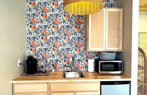 Fairview Casa | The Back Porch Inn