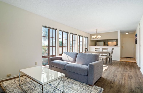 Palms Apartamento | The Bagley #201