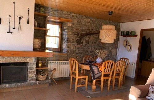 Prullans Casa | Chalet con maravillosas vistas a la montaña en Prullans