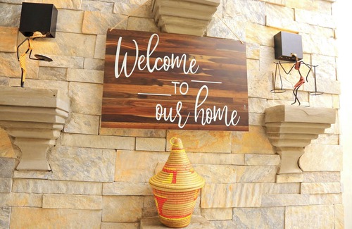 Fort Portal Apartamento | The bamboo bliss studio, adds a sense of happiness and relaxation.