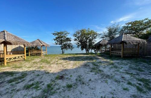 Ko Phaluai Casa | The Bamboo Cabin & Bar