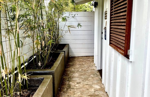 Kailua Casa | The Banyan Beach Bungalow