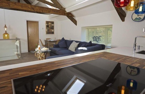 Torcross Casa | The Barn, 20 At The Beach