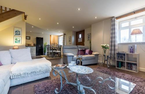 Leek Casa | The Barn at Brambles Farm