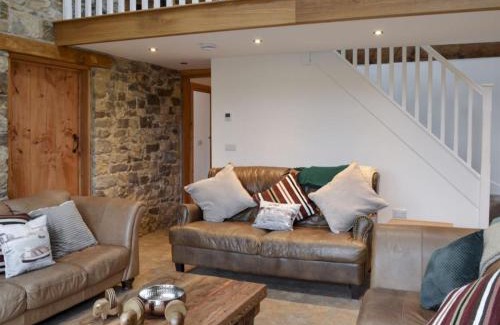 Scarborough Casa | The Barn