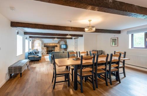 Hawes Casa | The Barn House