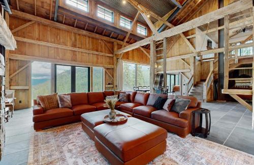Dayton Casa | The Barn House