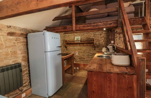 Potter Brompton Cabaña | THE BARN, pet friendly, character holiday cottage in Hutton Buscel