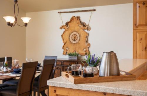 Granby Casa | The Barn private fishing minutes from Winter Park