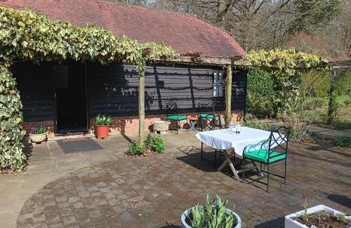 Abbess Roding Casa | The Barn - Quiet Location