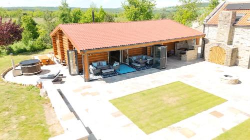 Crook Casa | The Barn & The Log Cabin, Sleeps 12, 2 Hot Tubs, Near Durham & Bishop Auckland