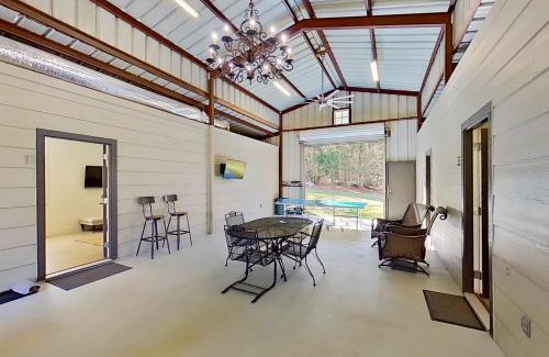 Arp Casa | The Barn