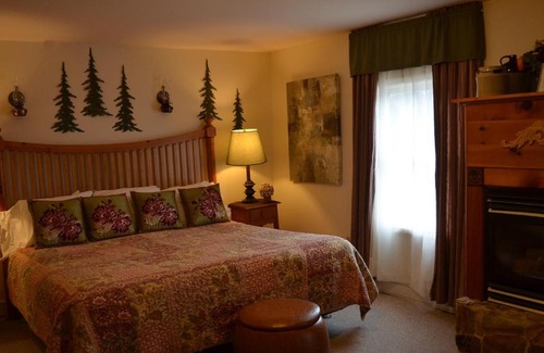 Purling Cama Y Desayuno | The Bavarian Manor Hotel