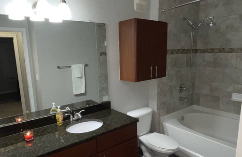 North Hyde Park Apartamento | The Bay Cruiser