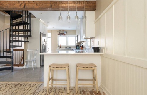 Williams Bay Casa | The Bay Getaway |Family Retreat in the Heart of Williams Bay |High End Finishes | 2500 Sq Ft |Gazebo