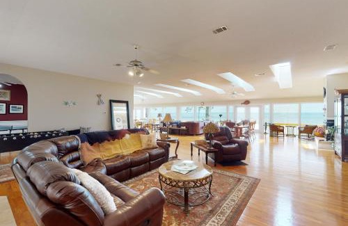 Freeport Casa | The Bay House