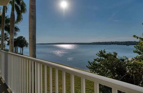 St. Petersburg - Clearwater Apartamento | The Bayview a Quaint 1 1 Balcony on the bay