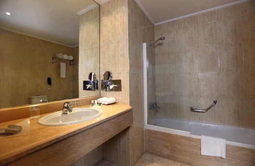 Ain Al Mraiseh Hotel | The Bayview Hotel