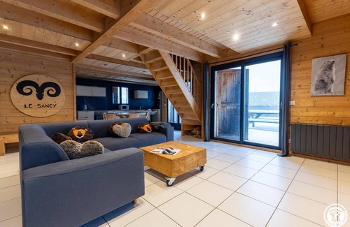 Besse-et-Saint-Anastaise Casa | The beautiful story - BESSE ET SAINT ANASTAISE