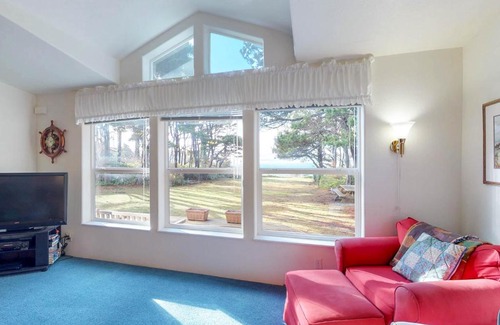 Agate Beach Casa | The Beach House at Yaquina Head