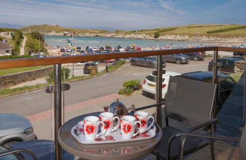 Porth Apartamento | The Beach House & Porth Sands Apartments